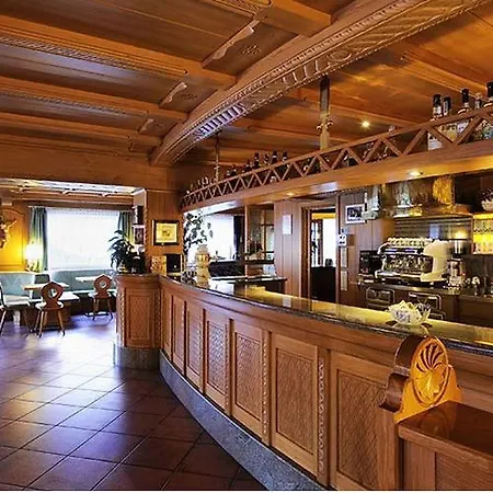 Cima Dodici Hotel Vigo di Fassa